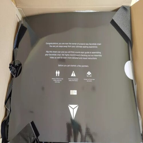 SecretLab SoftWeave package greeting message